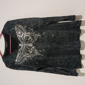 Seven 7 long sleeve T-shirts